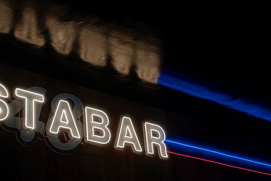 いろは島ホテル(国民宿舎 いろは島)COSTABAR様のLEDネオンサイン制作事例