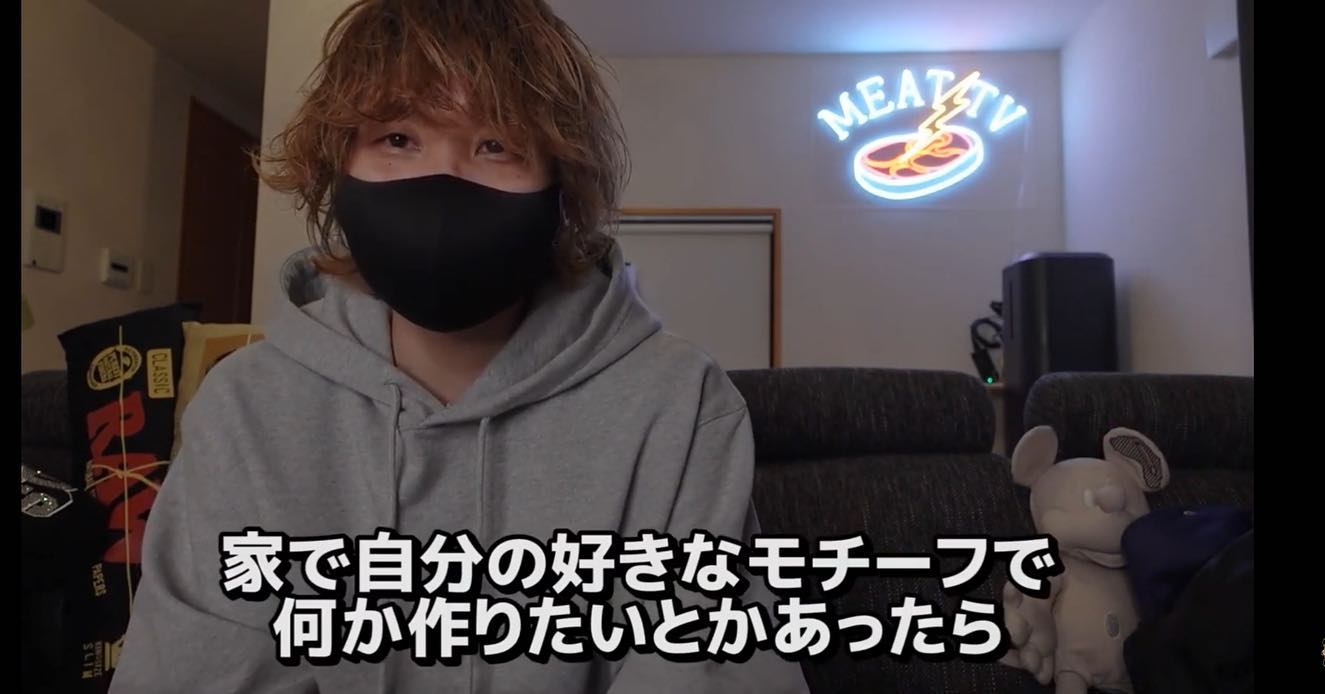 YouTube「MEAT TV」のロゴLEDネオンサイン制作事例