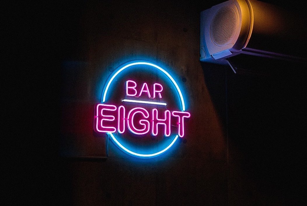 LADIES BAR EIGHT様のLEDネオンサイン