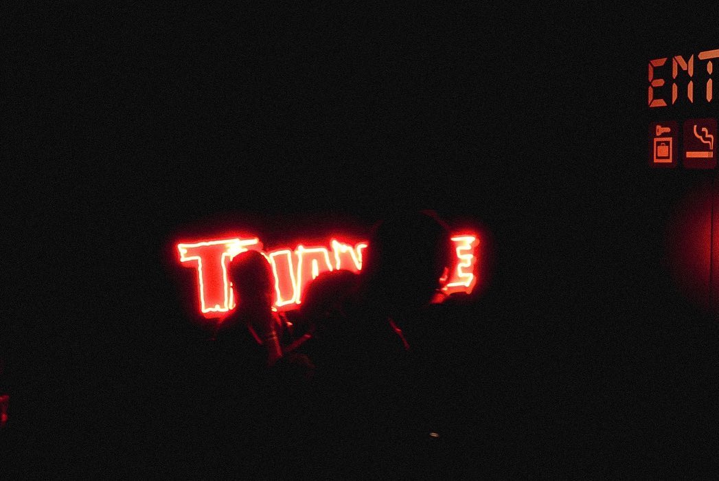 TRIANGLE'22（Zepp Fukuoka）会場を彩ったLEDネオンサイン制作事例