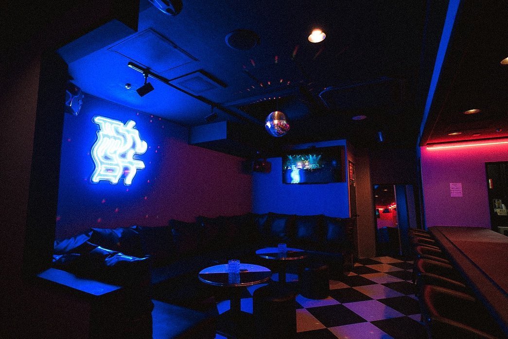 福岡市博多区中洲のバー様の「酔」漢字LEDネオンサイン