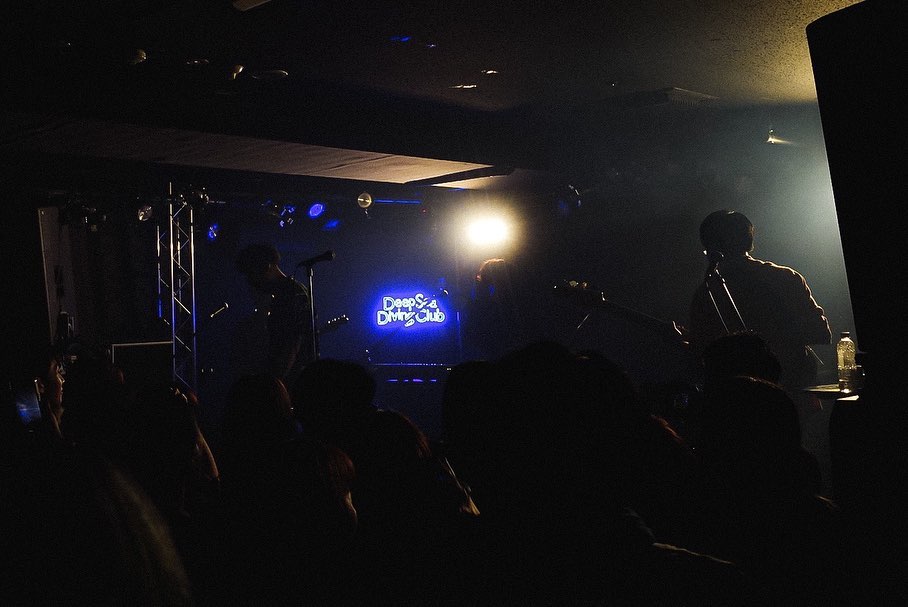 Deep Sea Diving Club ツアー ステージ用LEDネオン制作事例