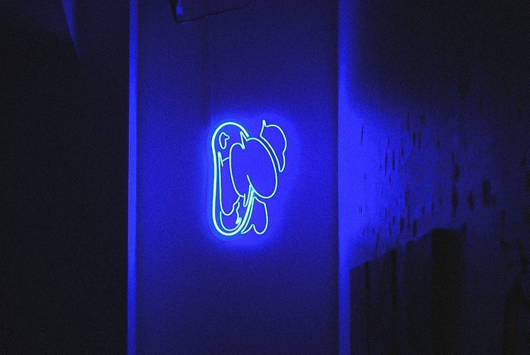 WOK22 個展のためのLEDネオン