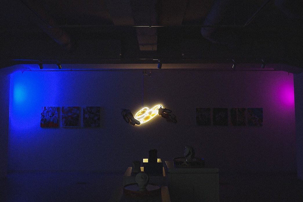 アーティスト WOK22 個展のためのLEDネオンサイン制作事例