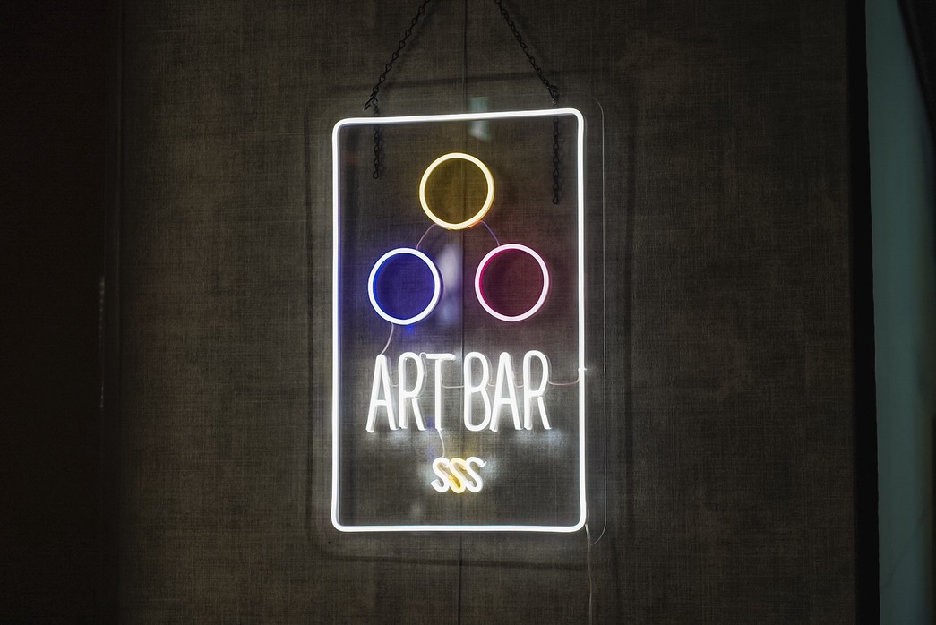 ART BAR SSS ロゴLEDネオンサイン制作事例