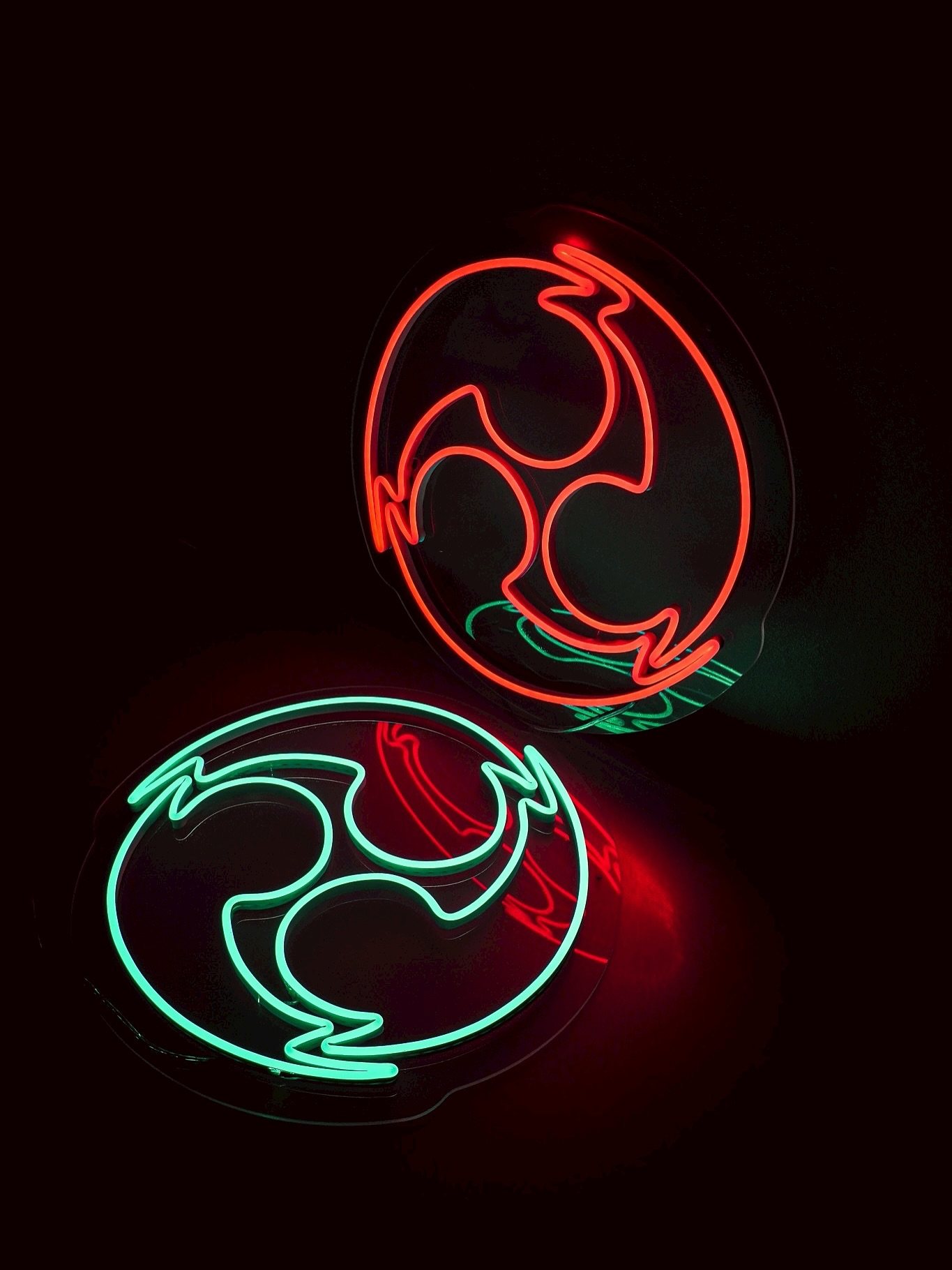 RIZEの「家紋」LEDネオンサイン制作事例