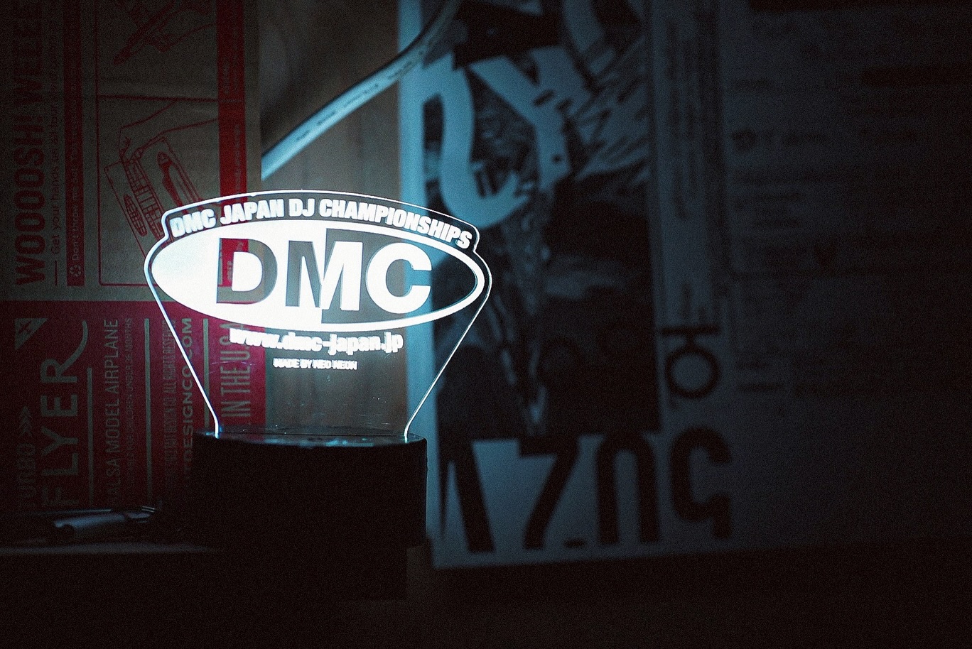 DMC JAPAN — DJ世界大会クラウドファンディングの卓上LEDライト
