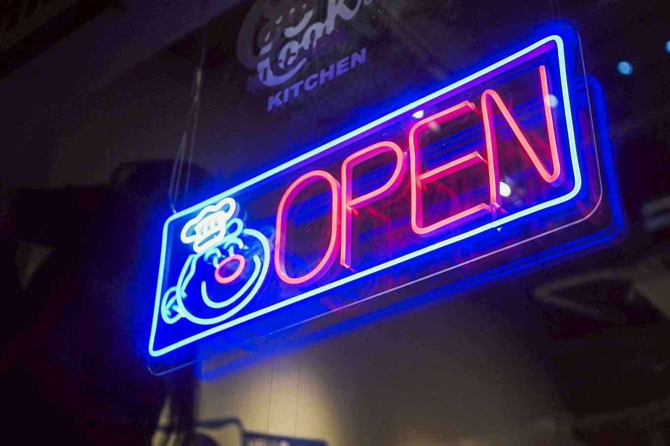 COOK ONE個展『COOK'S KITCHEN』 OPENネオン制作事例(福岡・SORTone FUKUOKA)