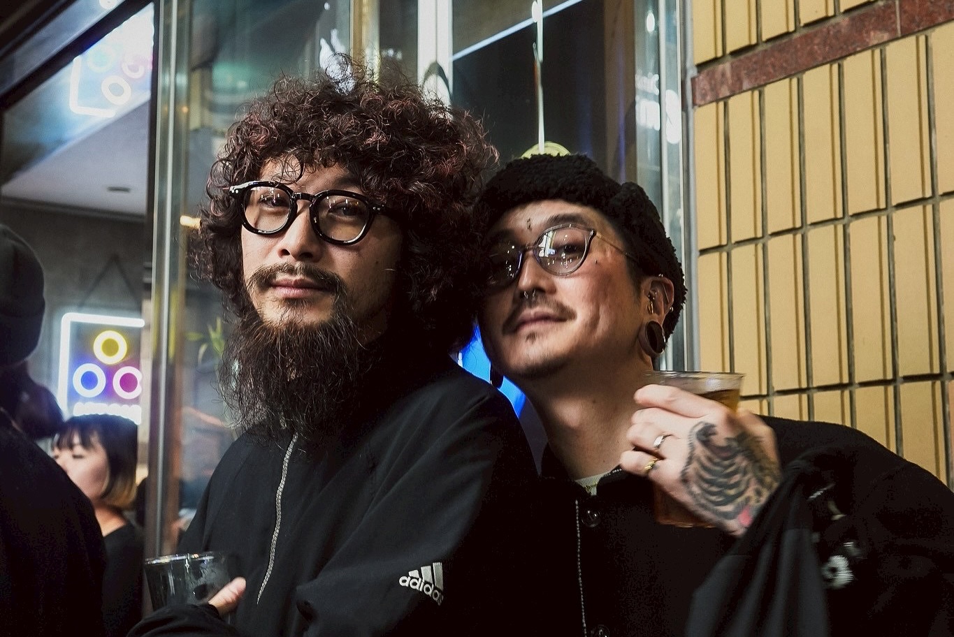 KenKen presents『ROOM OF THE GROOVE』（at ART BAR SSS）— DJイベントを彩ったLEDネオン