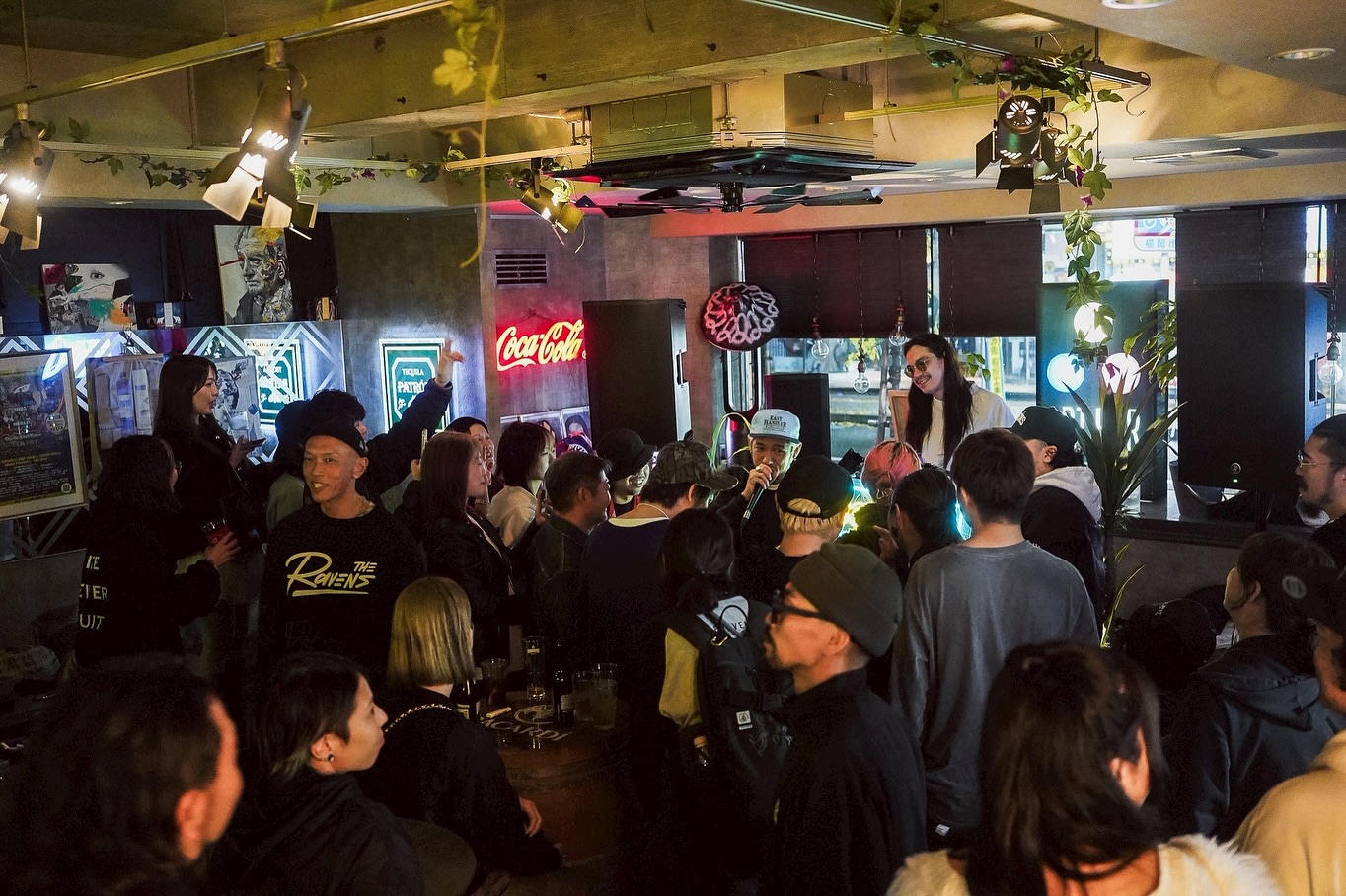 KenKen presents『ROOM OF THE GROOVE』（at ART BAR SSS）— DJイベントを彩ったLEDネオン
