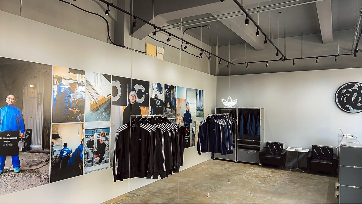 adidas Originals ロゴのLEDネオンサイン制作事例